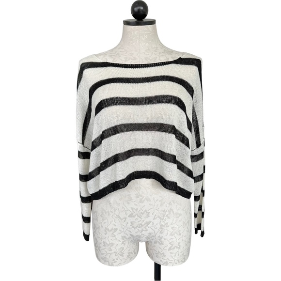 Superdown Adrianna Sweater Black White Striped Cropped Open Knit Size Small - Picture 5 of 15
